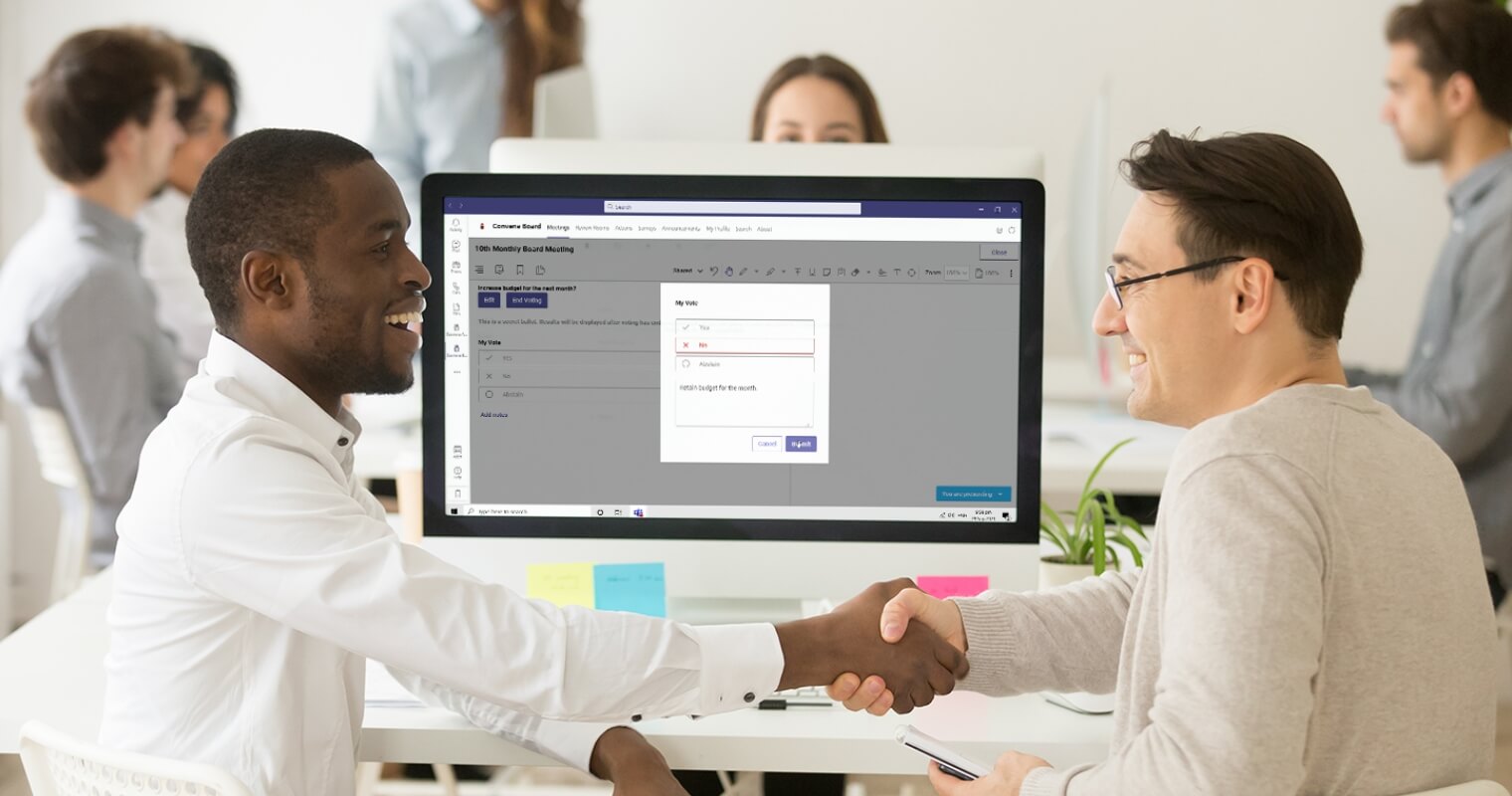 Employees having a meeting using CiT