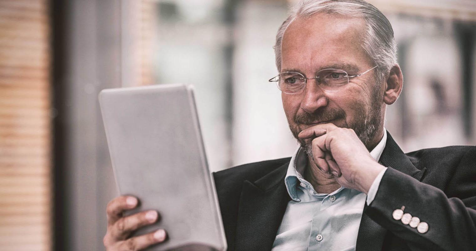 Why is executive communication important?